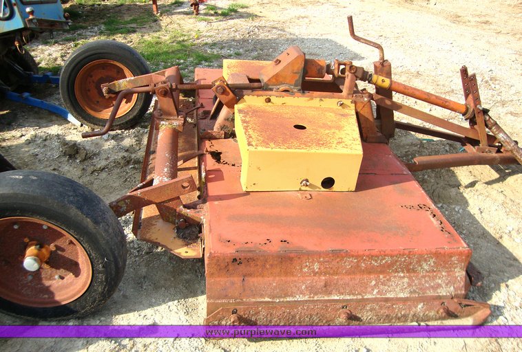 image for item 9800 7' finisher mower