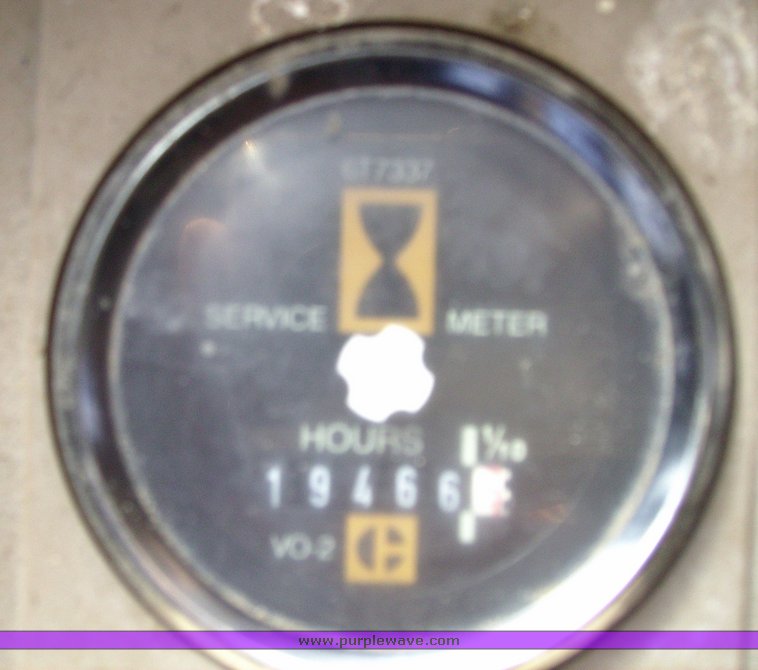 image for item 1008 1990 Caterpillar 966E wheel loader