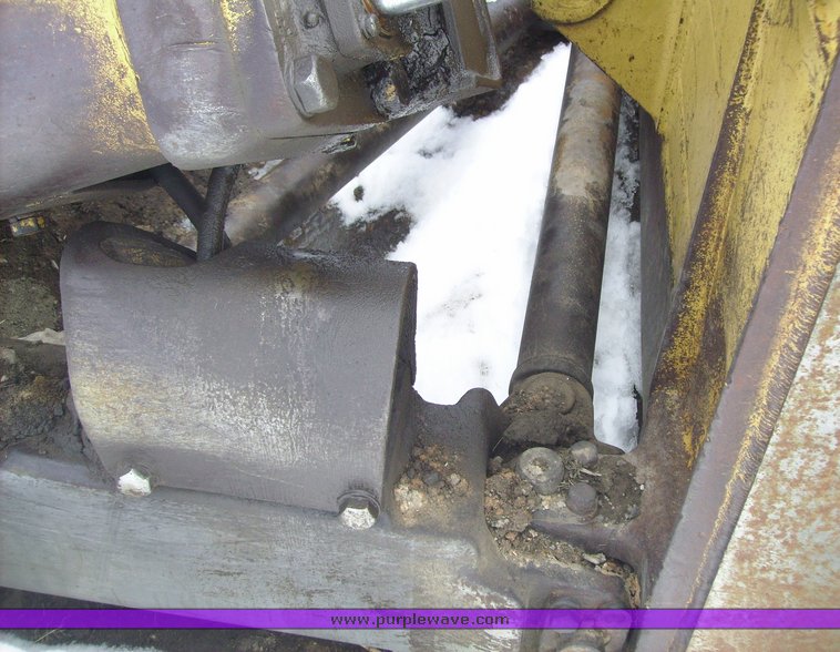 image for item 1010 1978 Caterpillar D7G dozer