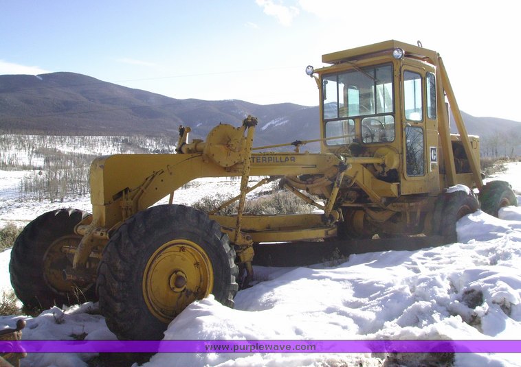 image for item 1012 1973 Caterpillar 120 motor grader