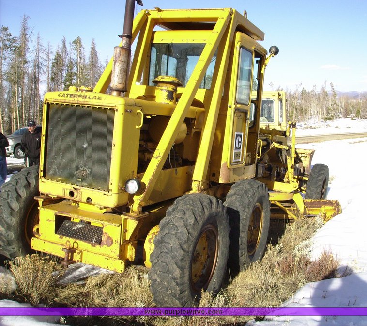 image for item 1012 1973 Caterpillar 120 motor grader