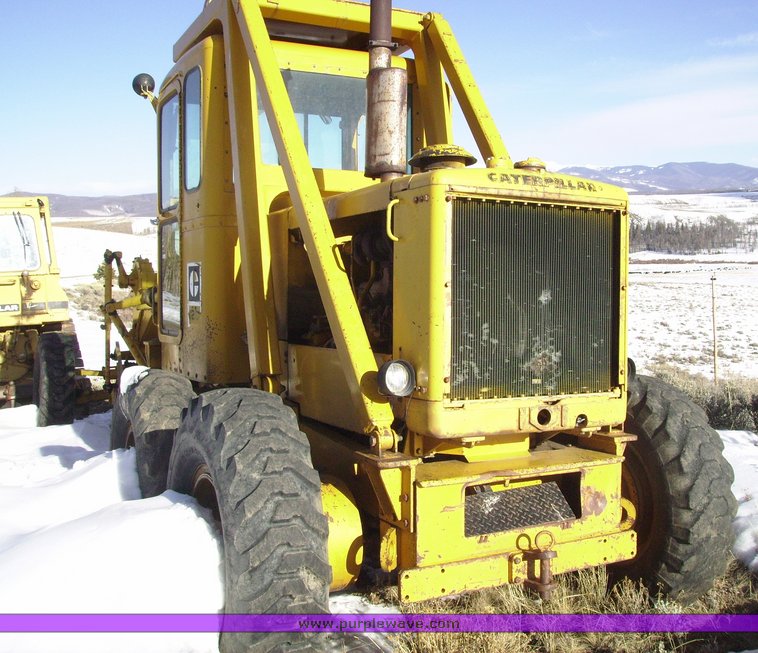 image for item 1012 1973 Caterpillar 120 motor grader
