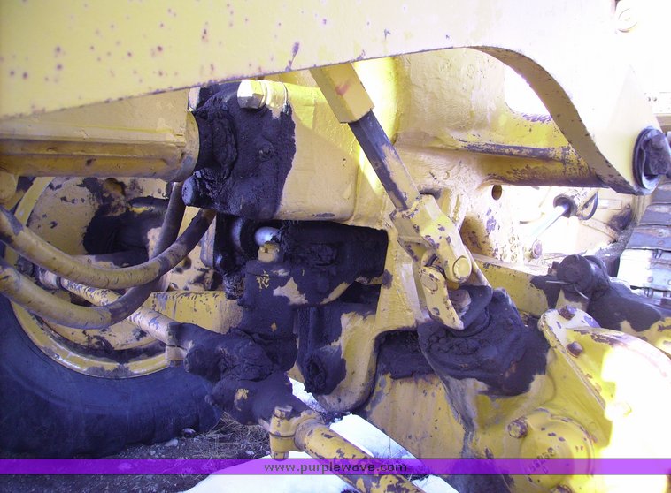 image for item 1012 1973 Caterpillar 120 motor grader