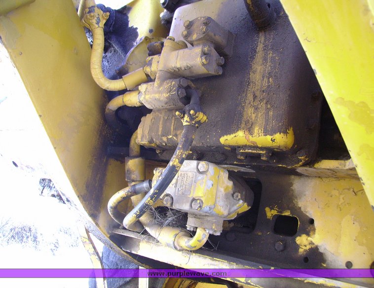 image for item 1012 1973 Caterpillar 120 motor grader