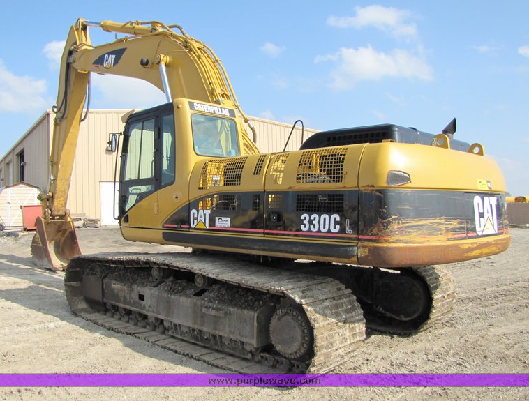 image for item 1200 2005 Caterpillar 330CL hydraulic excavator