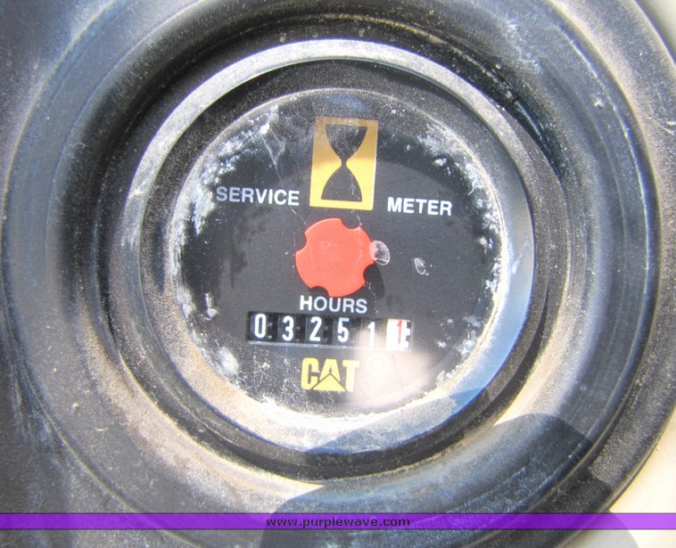 image for item 1200 2005 Caterpillar 330CL hydraulic excavator