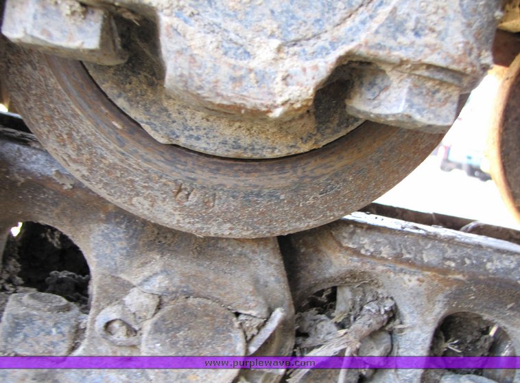 image for item 1200 2005 Caterpillar 330CL hydraulic excavator