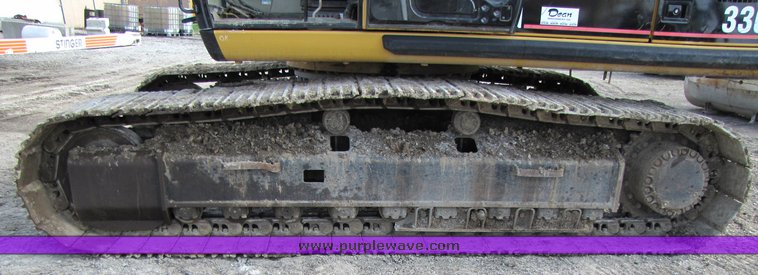 image for item 1200 2005 Caterpillar 330CL hydraulic excavator