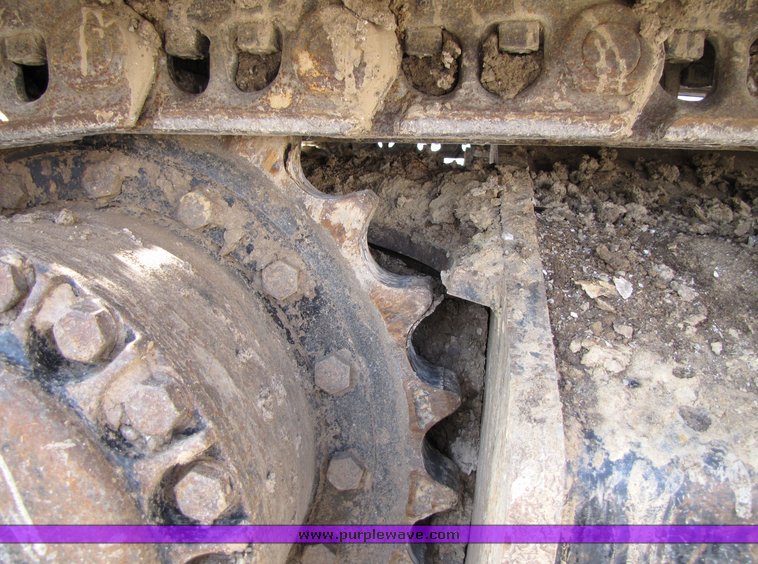 image for item 1200 2005 Caterpillar 330CL hydraulic excavator