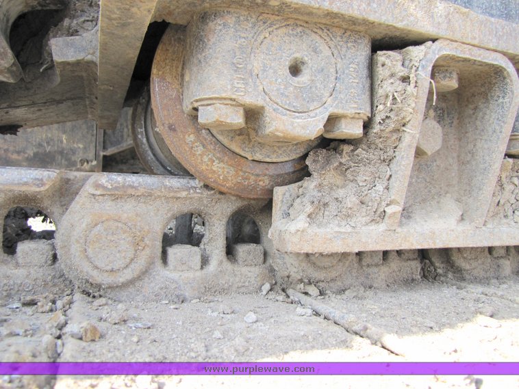 image for item 1200 2005 Caterpillar 330CL hydraulic excavator