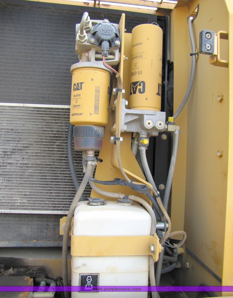 image for item 1200 2005 Caterpillar 330CL hydraulic excavator