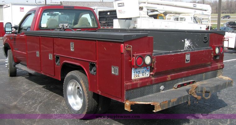 image for item 2011 2002 Ford F450 Super Duty XLT truck
