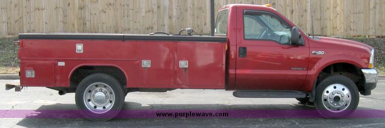 image for item 2011 2002 Ford F450 Super Duty XLT truck