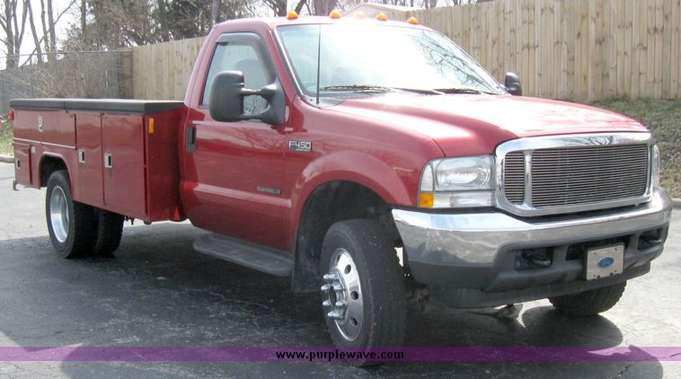 image for item 2011 2002 Ford F450 Super Duty XLT truck