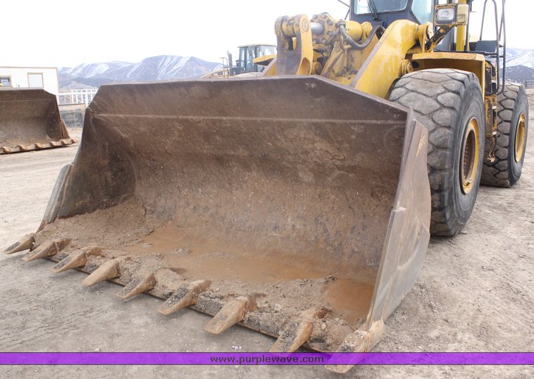 image for item 2109 1994 Komatsu WA500-1L wheel loader