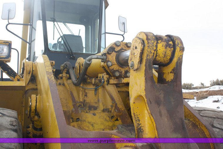 image for item 2109 1994 Komatsu WA500-1L wheel loader