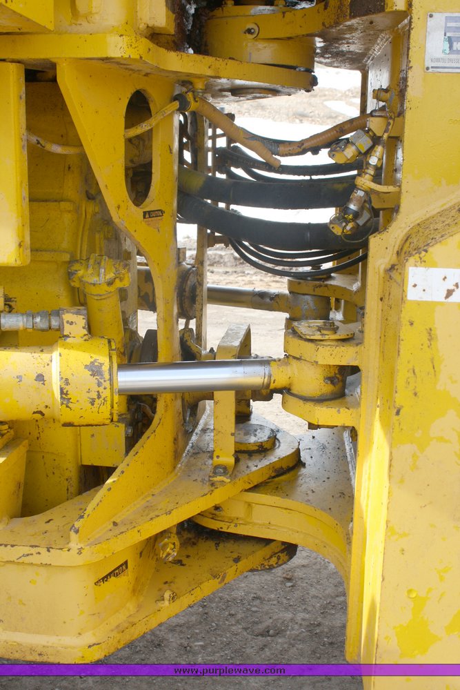 image for item 2109 1994 Komatsu WA500-1L wheel loader