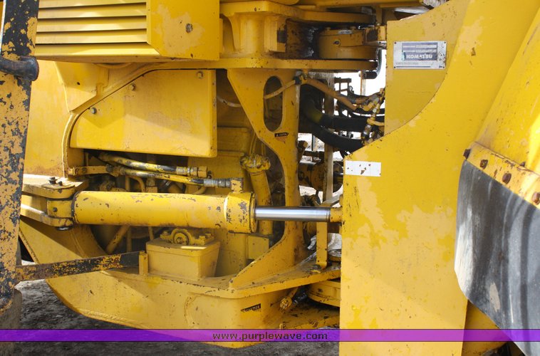 image for item 2109 1994 Komatsu WA500-1L wheel loader