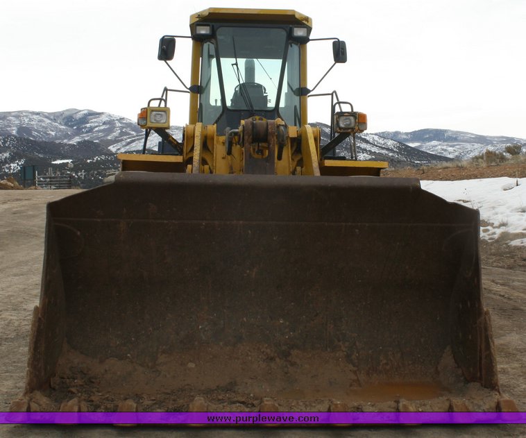 image for item 2110 1996 Komatsu WA-500-1LC wheel loader
