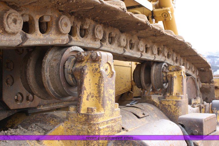 image for item 2111 1981 Caterpillar D7G dozer
