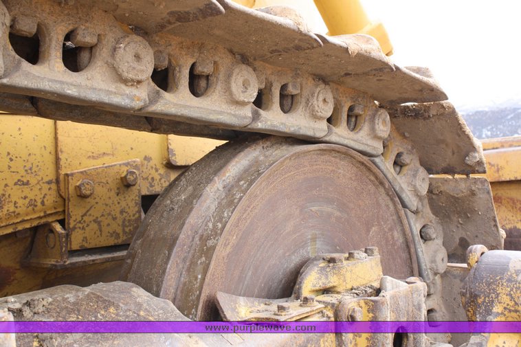 image for item 2111 1981 Caterpillar D7G dozer
