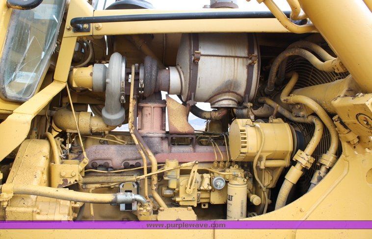 image for item 2111 1981 Caterpillar D7G dozer