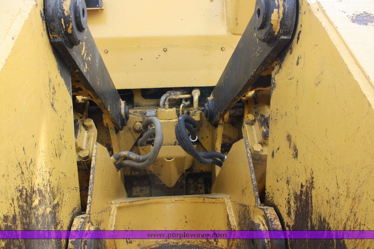 image for item 2112 1980 Caterpillar D7G dozer