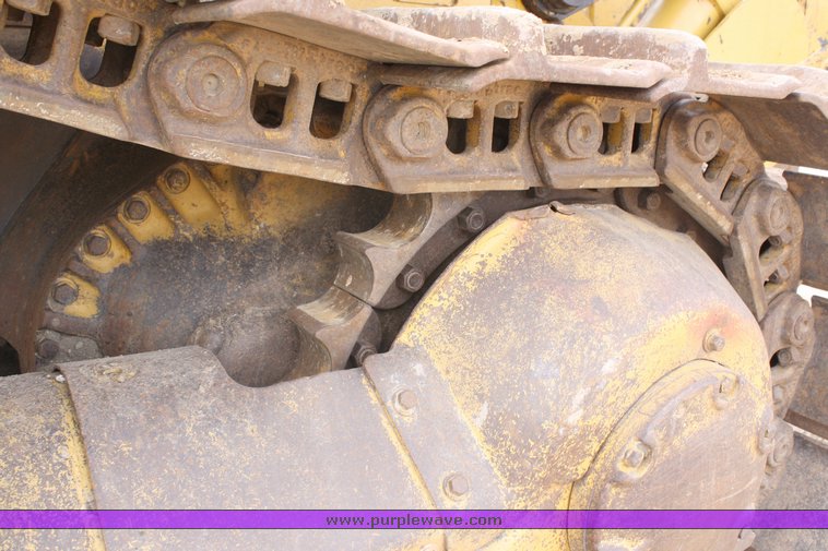 image for item 2112 1980 Caterpillar D7G dozer