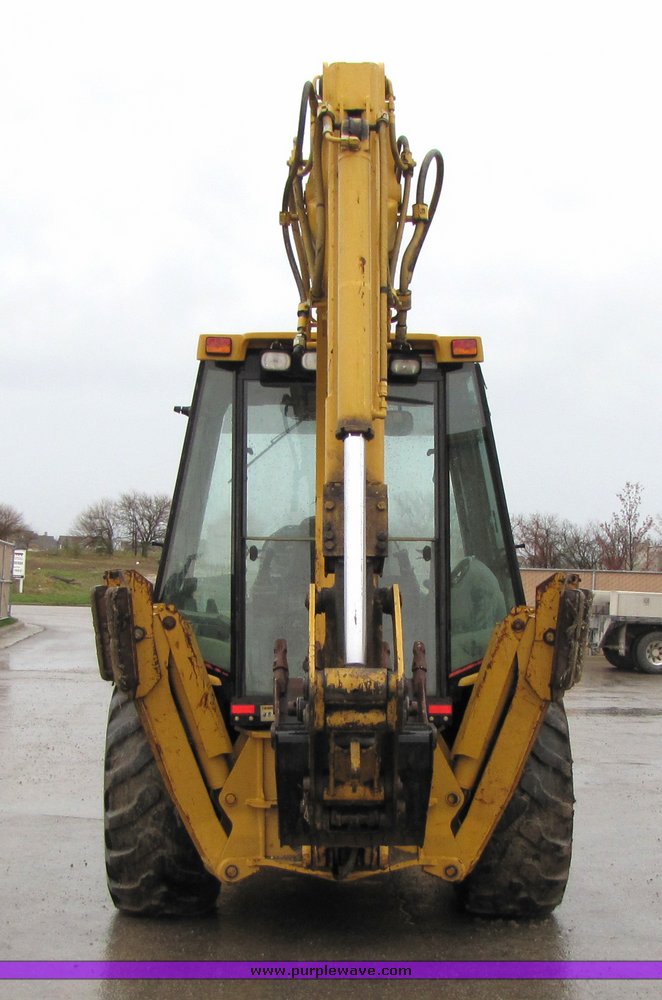 image for item 2150 2003 Caterpillar 420D loader backhoe