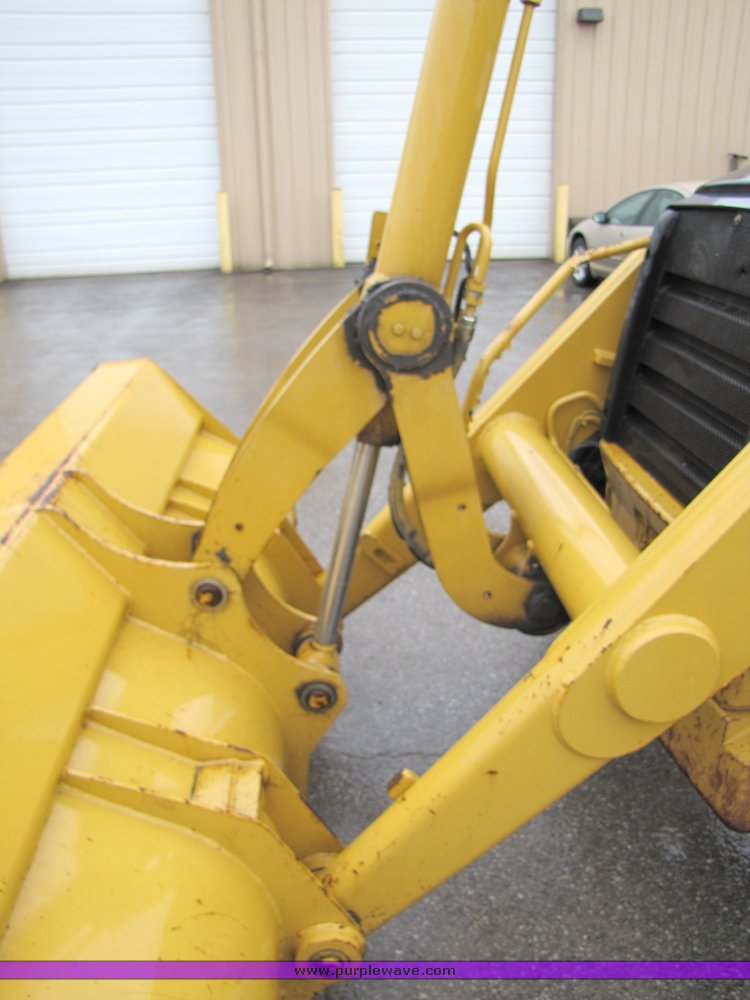 image for item 2150 2003 Caterpillar 420D loader backhoe