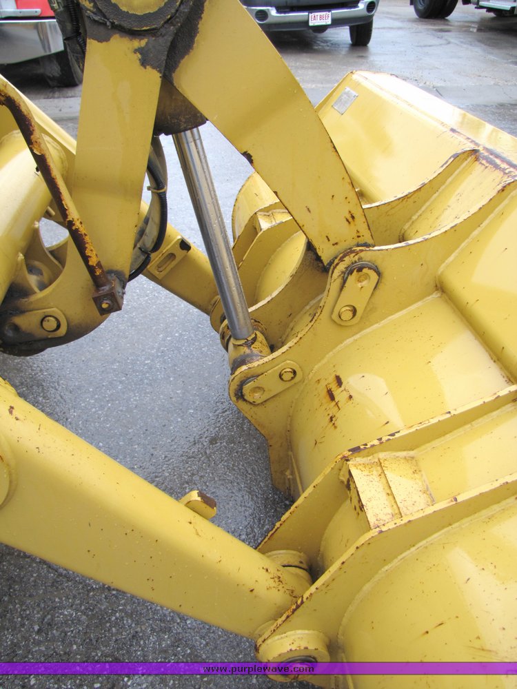 image for item 2150 2003 Caterpillar 420D loader backhoe