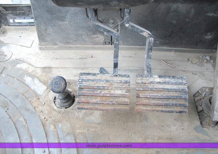 image for item 2150 2003 Caterpillar 420D loader backhoe