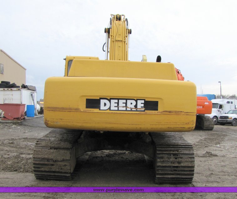 image for item 2152 2000 John Deere 330LC hydraulic excavator