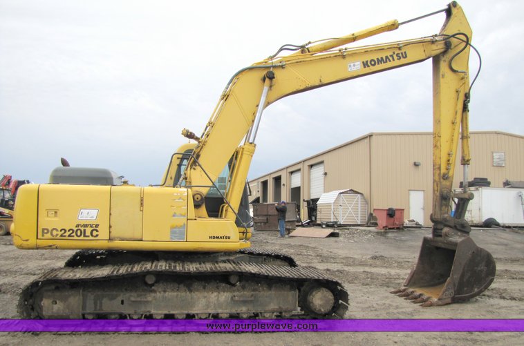 image for item 2153 1997 Komatsu PC-220LC-6 hydraulic excavator