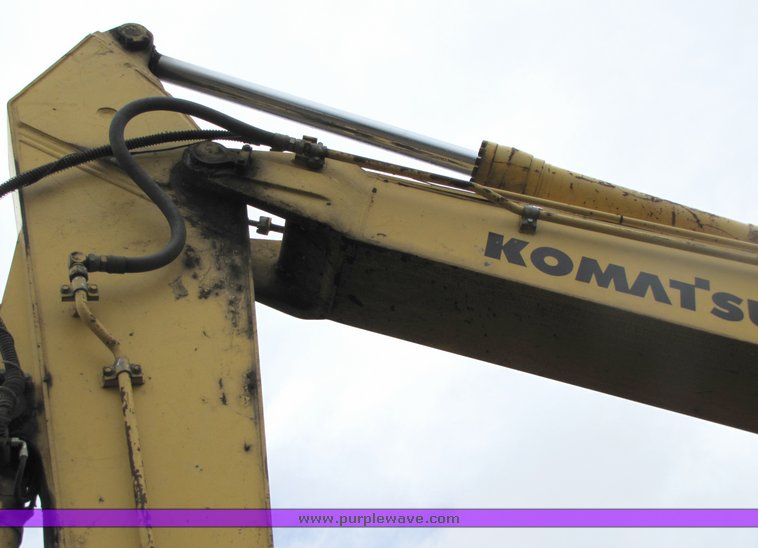 image for item 2153 1997 Komatsu PC-220LC-6 hydraulic excavator