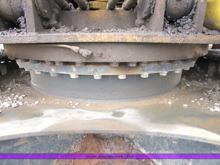 image for item 2153 1997 Komatsu PC-220LC-6 hydraulic excavator