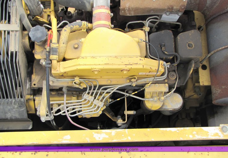 image for item 2153 1997 Komatsu PC-220LC-6 hydraulic excavator