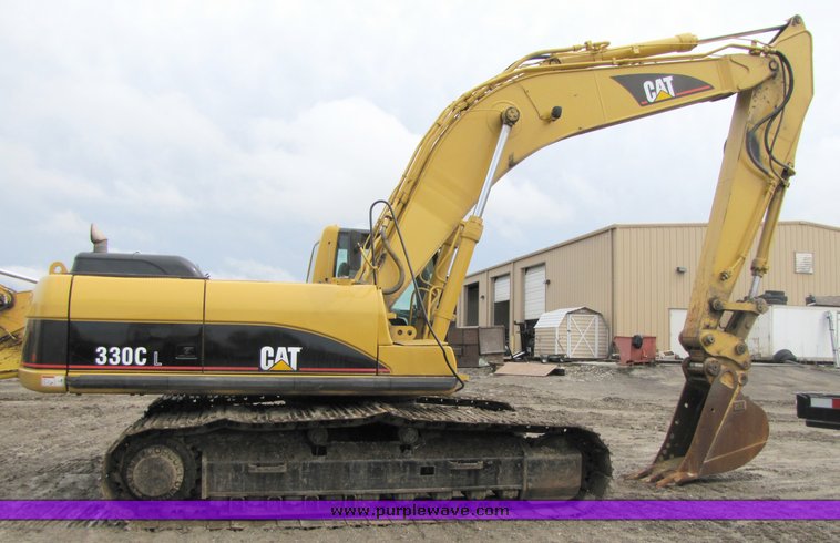 image for item 2154 2002 Caterpillar 330C hydraulic excavator