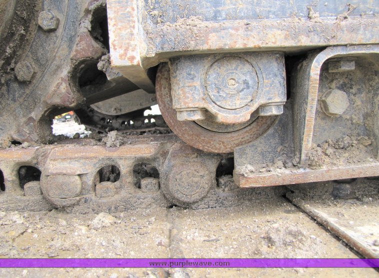 image for item 2154 2002 Caterpillar 330C hydraulic excavator