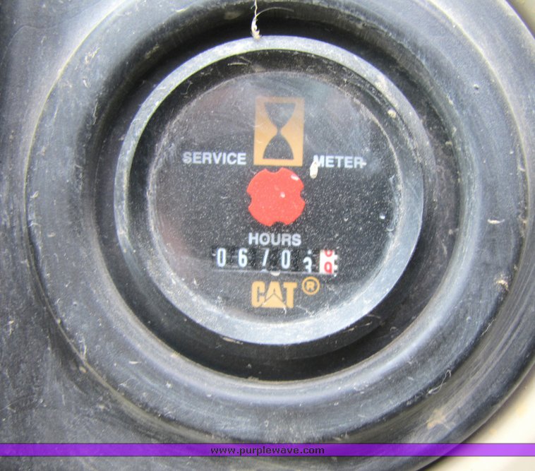 image for item 2154 2002 Caterpillar 330C hydraulic excavator