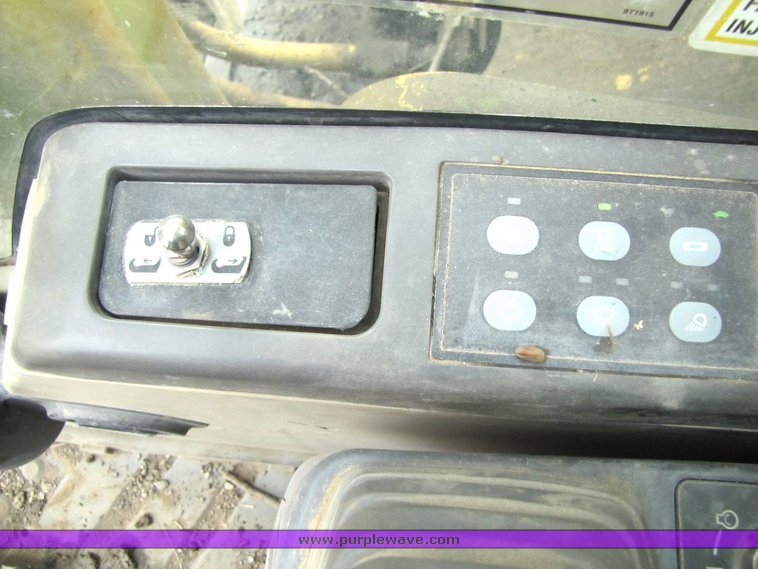 image for item 2154 2002 Caterpillar 330C hydraulic excavator