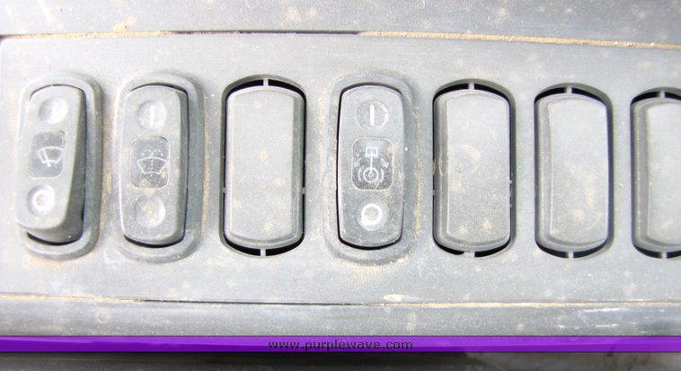 image for item 2154 2002 Caterpillar 330C hydraulic excavator