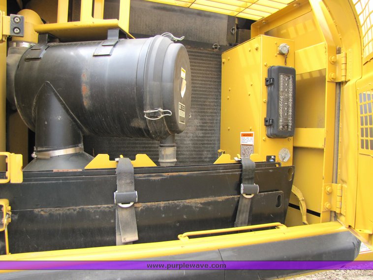 image for item 2154 2002 Caterpillar 330C hydraulic excavator