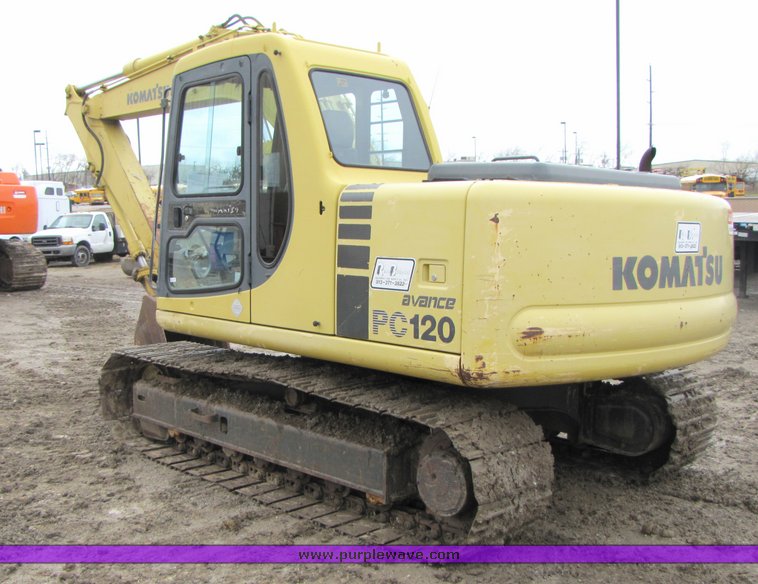 image for item 2155 1995 Komatsu PC120-6 hydraulic excavator