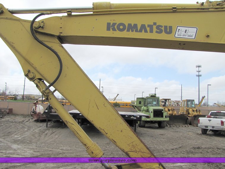 image for item 2155 1995 Komatsu PC120-6 hydraulic excavator
