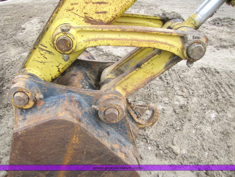 image for item 2155 1995 Komatsu PC120-6 hydraulic excavator