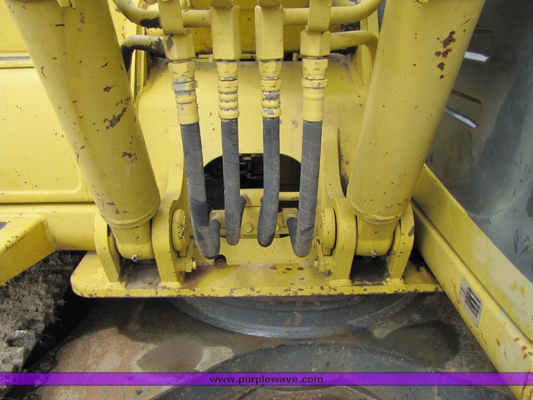 image for item 2155 1995 Komatsu PC120-6 hydraulic excavator