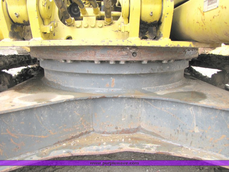 image for item 2155 1995 Komatsu PC120-6 hydraulic excavator