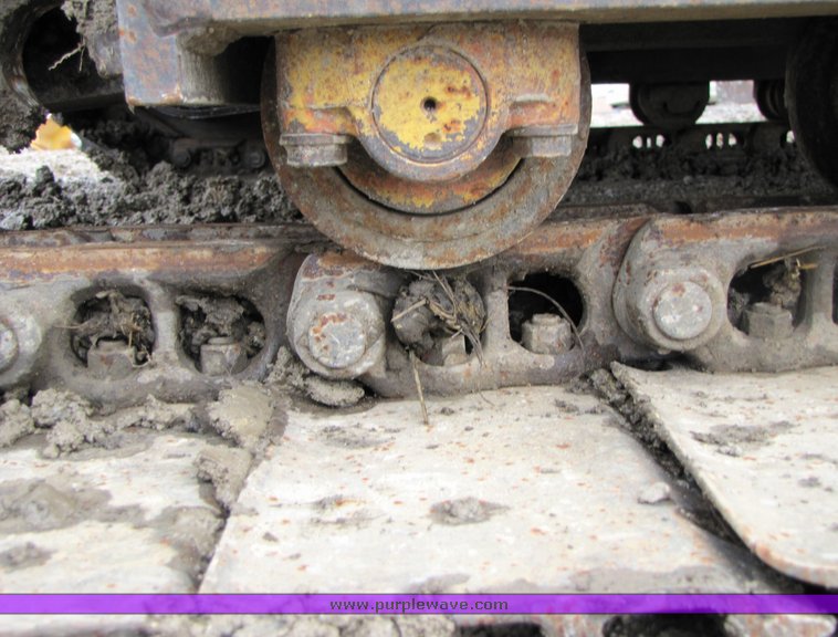 image for item 2155 1995 Komatsu PC120-6 hydraulic excavator