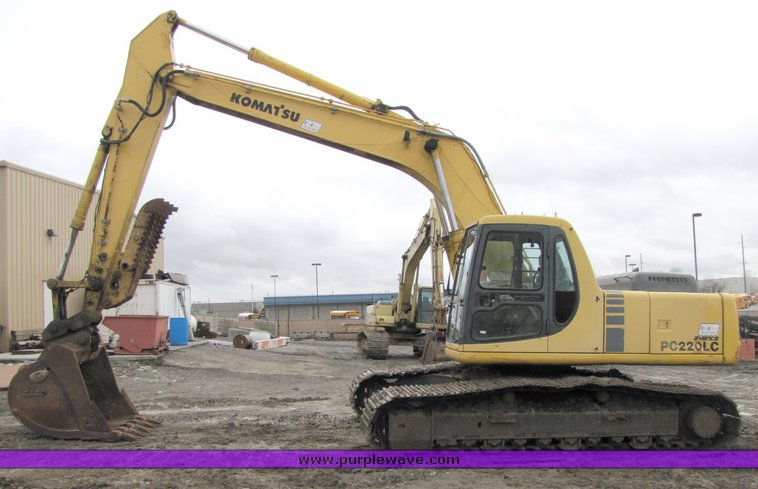 image for item 2157 1998 Komatsu PC220LC-6 hydraulic excavator